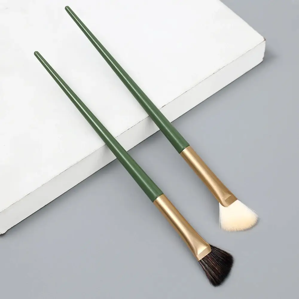 Nuovi pennelli per trucco morbidi Contorno angolato Sbavature Pennello per ombretto per naso Evidenziatore Blush Testa piatta Mezza ventaglio per ombretto per naso