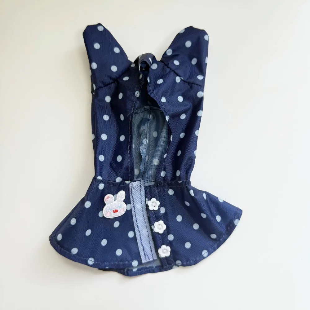 ชุดเสื้อผ้าตุ๊กตาลาบูบู ขนาด 15-17 ซม. เสื้อกันฝน รองเท้าบูทยางกันน้ำ ชุดรองเท้าบูทกันฝน ชุดแต่งกายสำหรับตุ๊กตาลาบูบู พร้อมอุปกรณ์เสริมและของเล่น