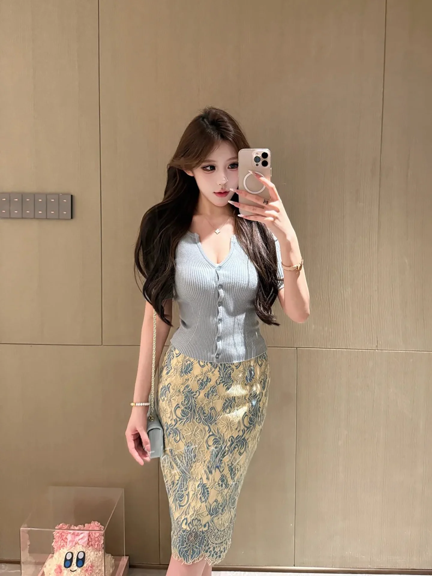 Stunning Lace Hook Embroidery Half Skirt Women's Design Sense Back Split Slimming Body Shape Super Beautiful Bodycon Long Skirt