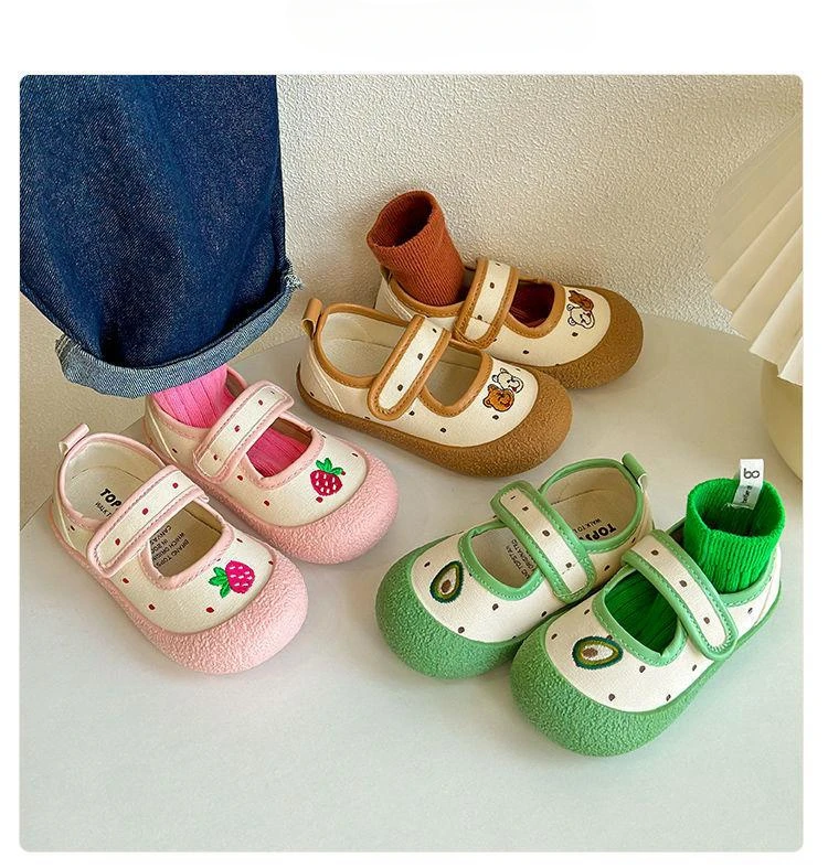 

Children's Shallow Mouth Canvas Shoes New Korean Style Girl's Fruit Embroidery Indoor Shoes Soft Sole Kindergarten Casual Shoes