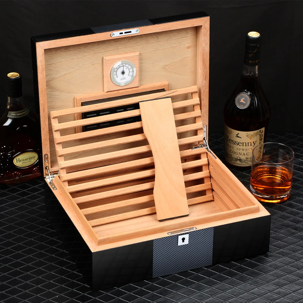 

Portable High-grade Square Flip Cigar Box Cedar Wood Large Capacity Matte Painted Cigarette Box cigar humidor