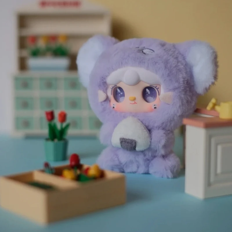 

100% Genuine Yooki V10 Hug Blind Box Kawaii Anime Mystery Box Collectible Figures Cute Ornaments Gift For Girls Kids Gift