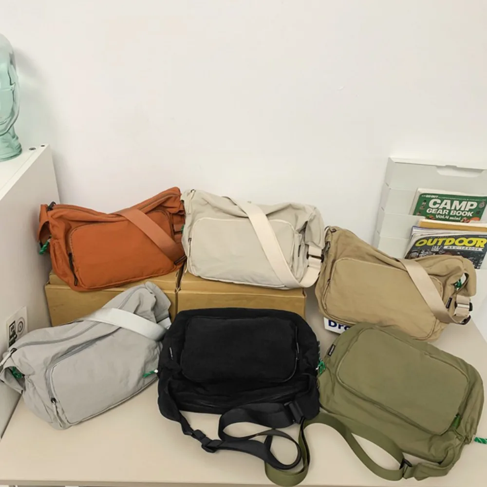 

Simple Fashion Crossbody Bag Casual Fitness Sport Shoulder Bag Large Capacity Solid Color Nylon Bag Couple