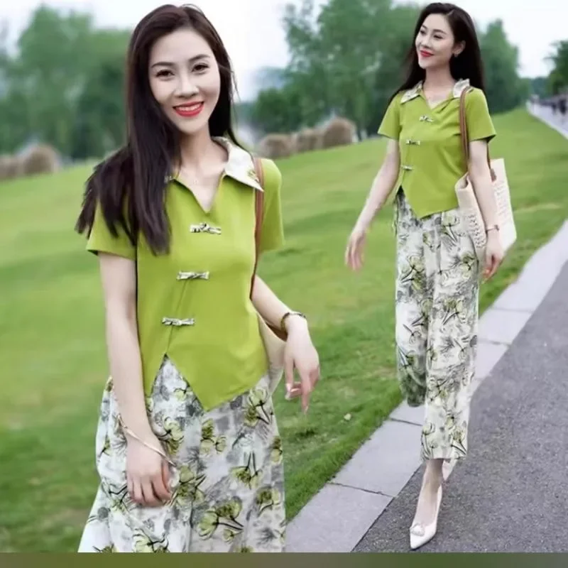 

Women's Chinese Style Short-sleeved Fashion Suit 2025 Summer New V-neck Top Wide-leg Pants Skirt 2 Two Piece Sets Mother Outfits