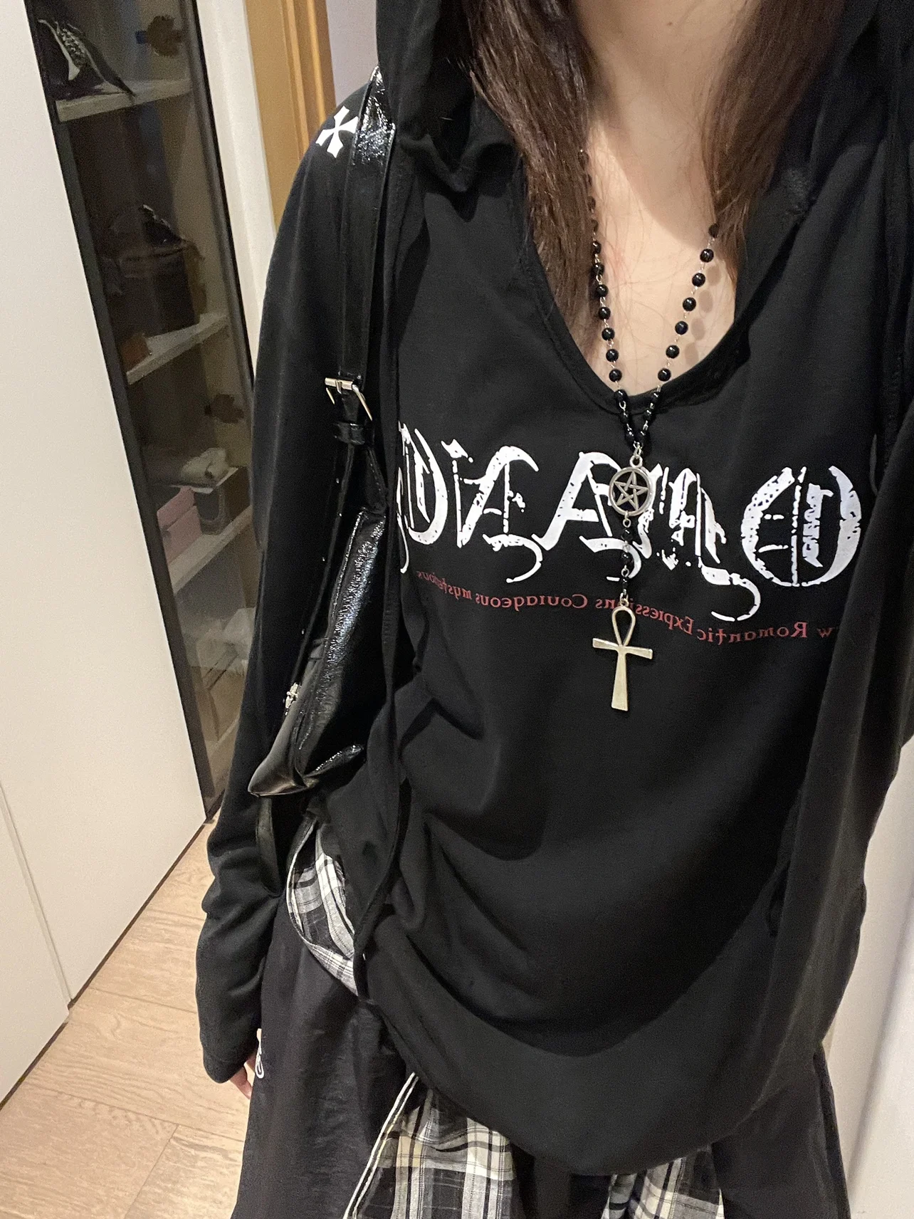 

Loose Cotton Long Sve V-Ne Hat Women's Summer Thin Me Sun Protection irt American Sle Spicy Girl Cover up T-irt