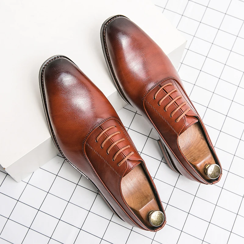 Luxury Men Gentleman Office Casual Shoes 2023 Fashion High Quality Male Pointed Oxford Wedding Leather Dress Shoes