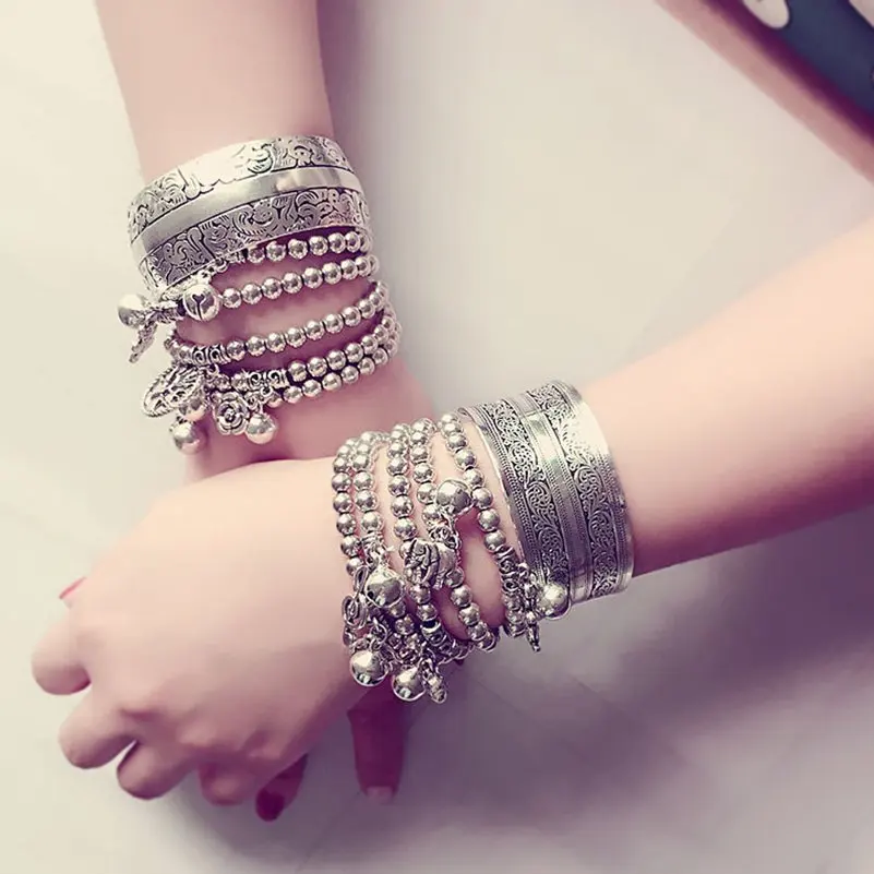 موضة الفضة مطلي سوار مُزين بالخرز الحيوانات سحر بوهو التبتية العرقية نمط الكفة أساور واسعة خمر مجوهرات النساء الهندية
