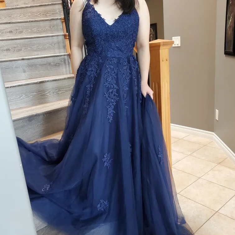 Robe De soirée en dentelle bleu marine, col en v, Robe longue De bal, Tulle doux à lacets