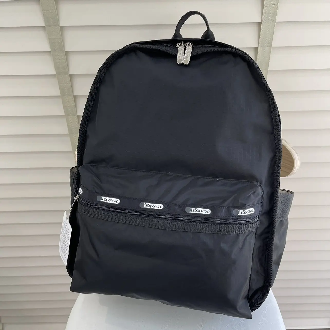 Trendy Casual Solid Backpack Student Nylon Backpack Multi-Interlayer Lightweight Schoolbag Neutral 3747 Black