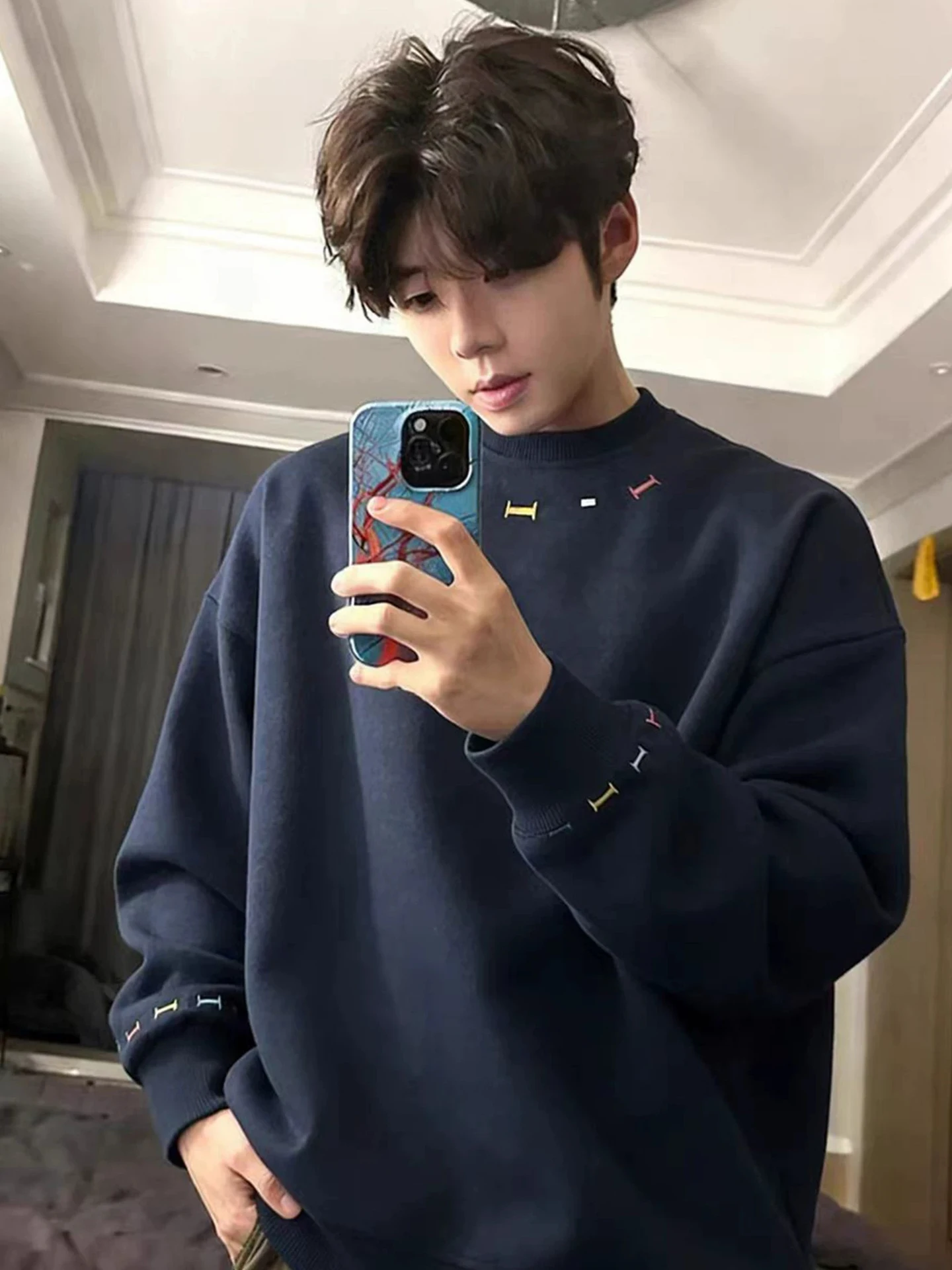 

Men's round Ne Embroidered Tie Dye Fce Long Sve T-irt American Sle Spring Autumn Warm Color Hoodie Top