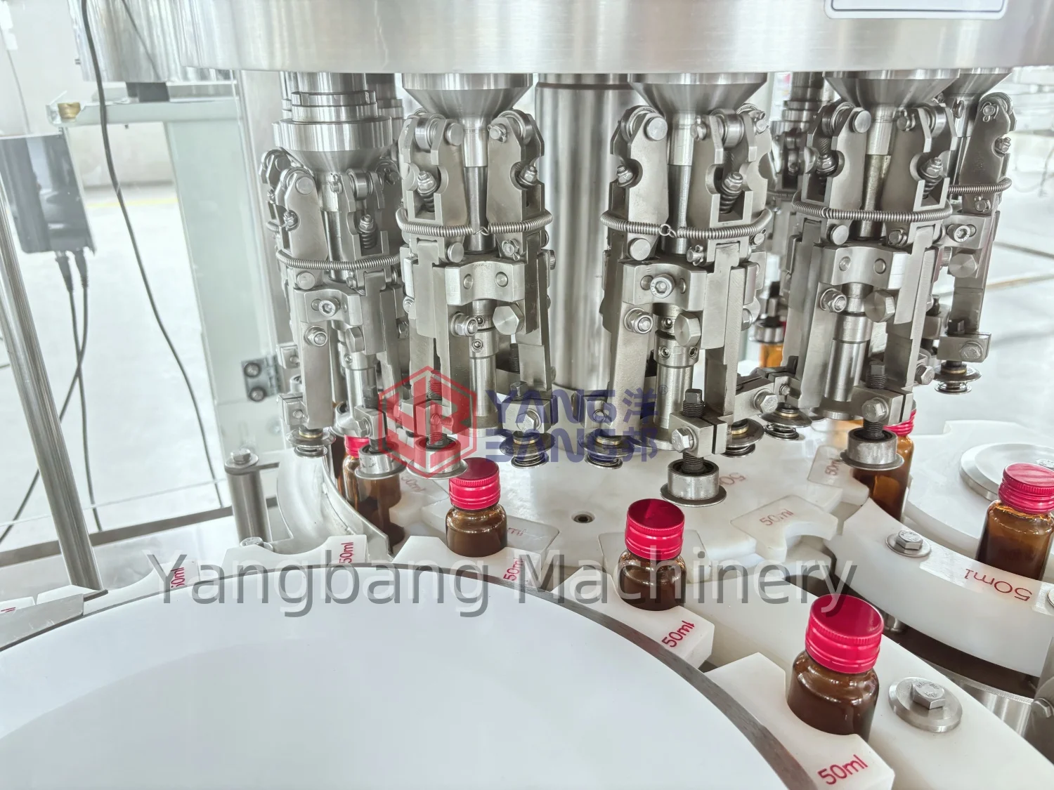 Automatic 50ml 2oz Drink Oil Liquid Essential Oils Energy Shot Bottle Packaging Filling Machine 16 Heads Filling Sealing Machine