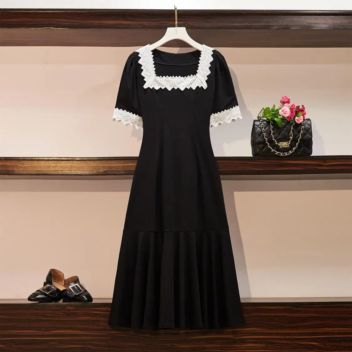 Large Size 4XL Polyester Mermaid Dresses For Women Spring Summer Female Square Collar Short Sleeve Lace Patchwork Black Vestidos