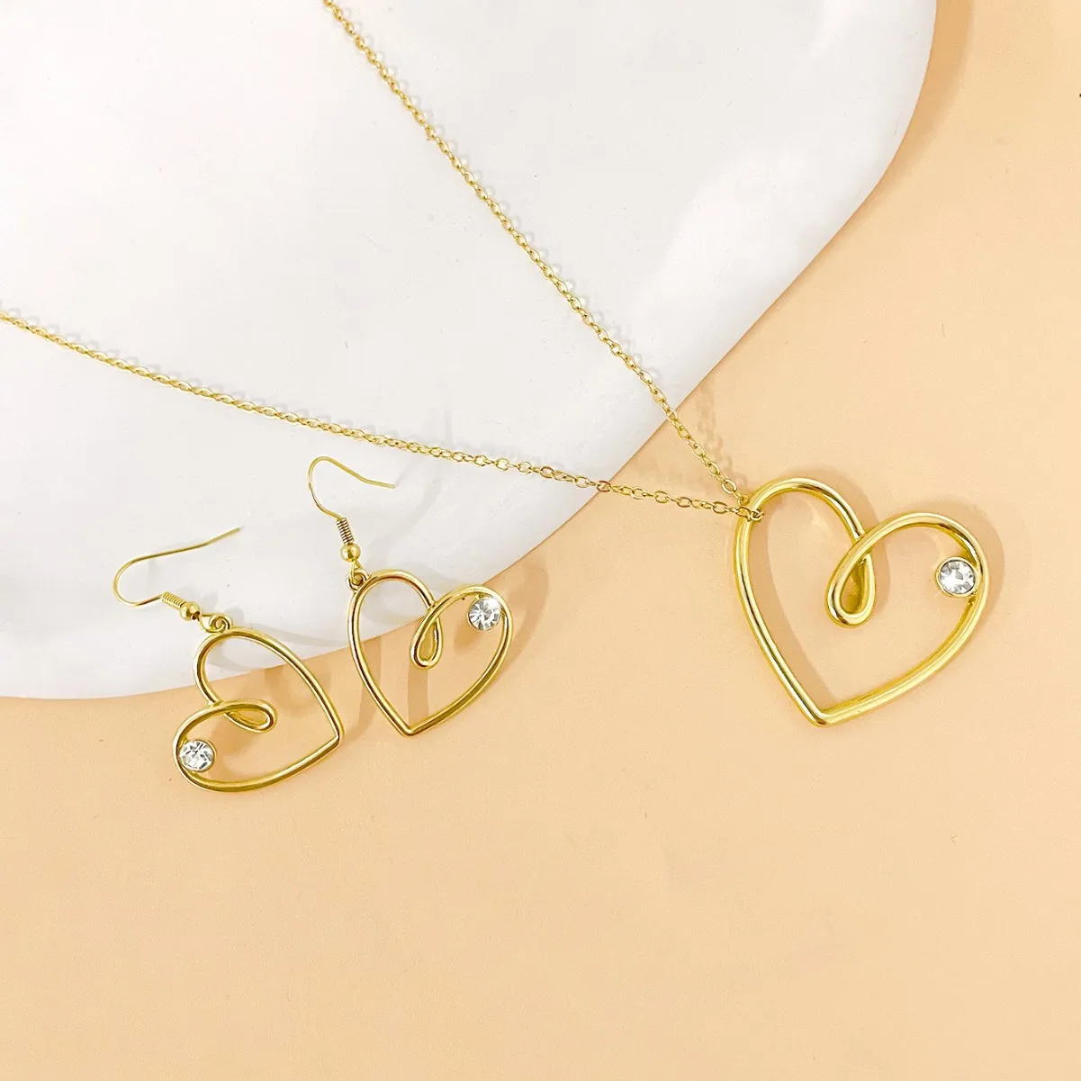 

1 комплект стильных и простых сережек с драгоценными камнями, женственное универсальное украшение, комплект сережек-цепочек на ключицу.