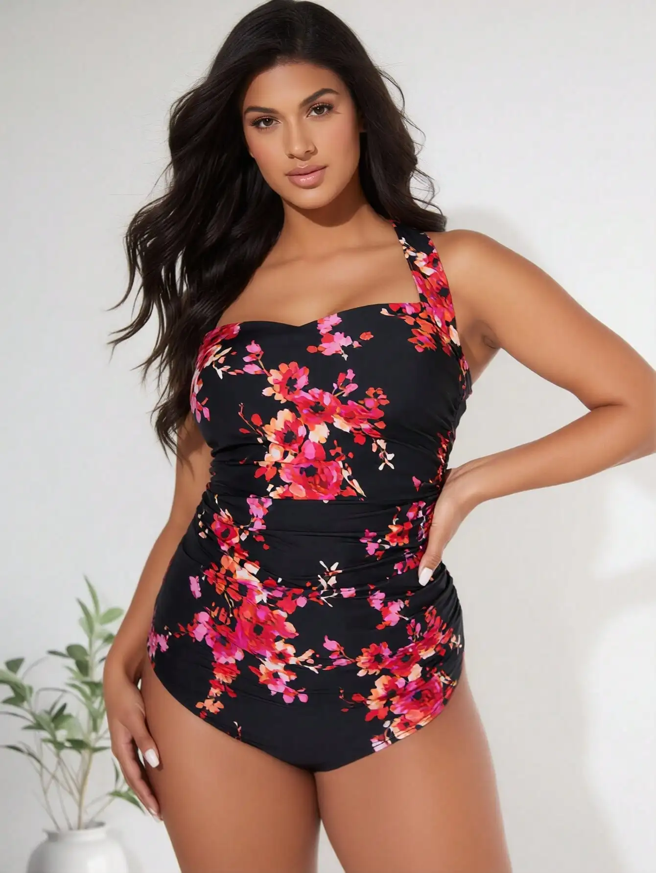 Traje de Baño Entero Halter con Estampado Floral Negro y Rojo para Mujer, Tallas Grandes, Control de Abdomen, Ideal para Vacaciones, Novedad 2026
