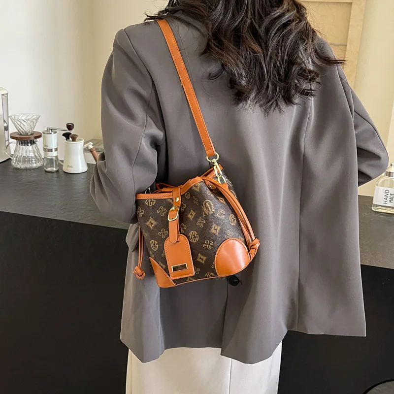 Luxury Women Clutch Bags Designer Crossbody Shoulder Purses Handbag Women Clutch Travel Tote Bag