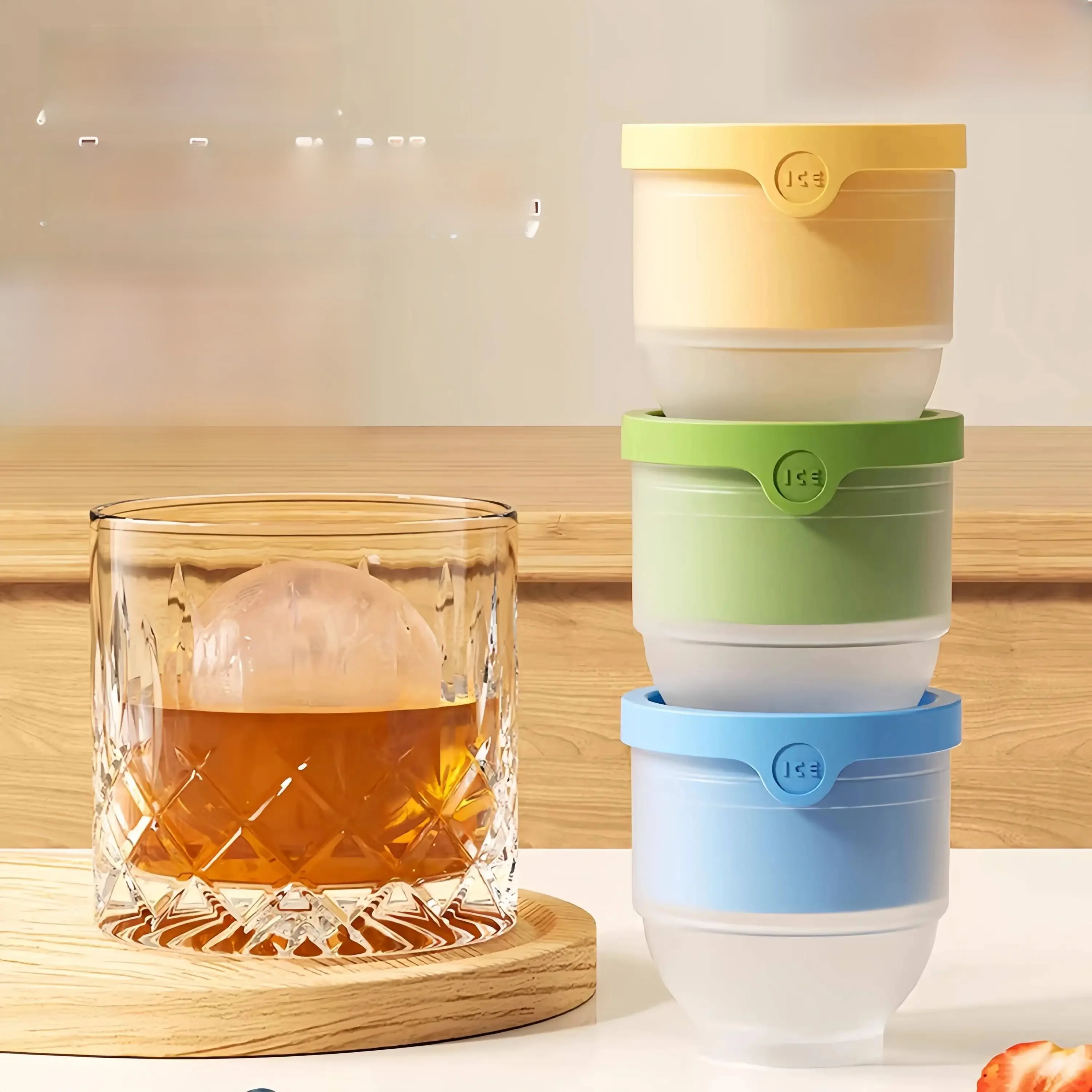 food-grade-silicone-large-ice-ball-maker-for-home-use-round-ice-cubes-whiskey-mold-ice-trays-ice-maker-preservation-containers