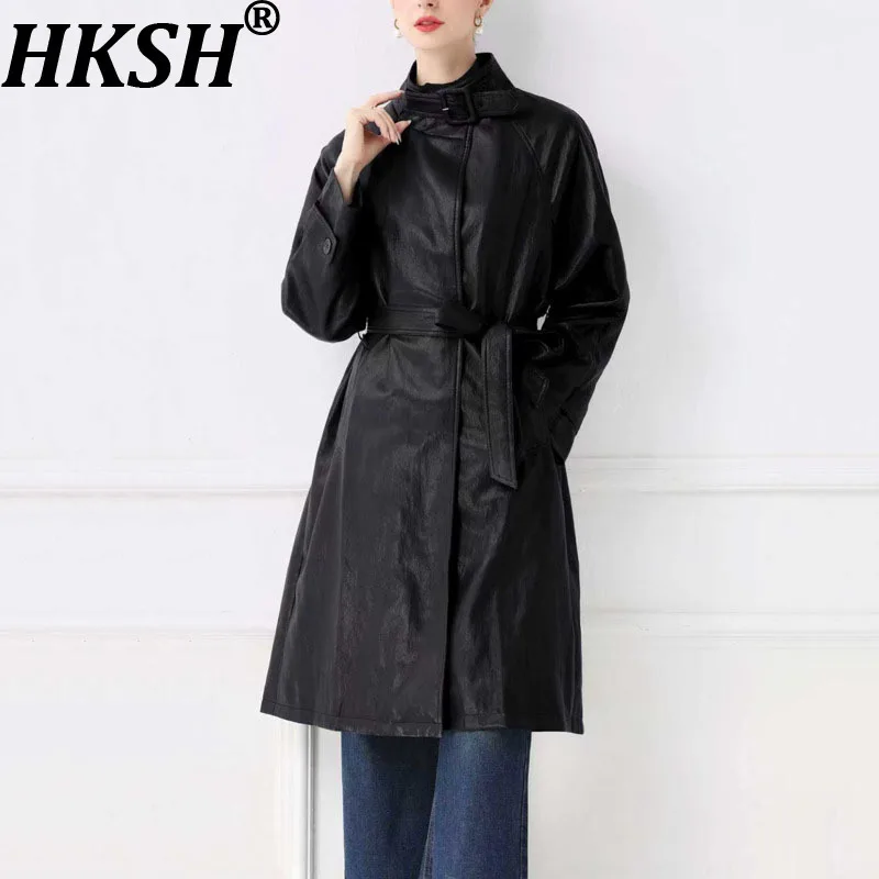 HKSH ربيع الخريف جديد المرأة سترة طويلة بولي Leather الجلود الوقوف طوق حزام جيب بلون خمر الشارع الشهير خندق معطف HK14050