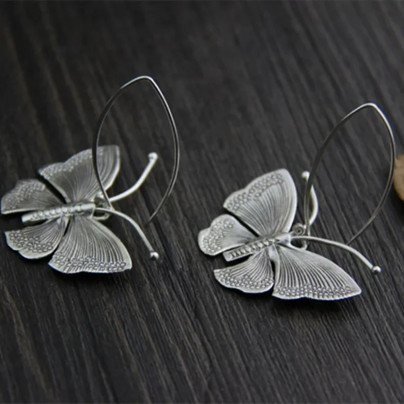 Vintage Silver Color Butterfly Earrings Ancient Metal Hand Carved Big Dangle Earrings for Women Jewelry