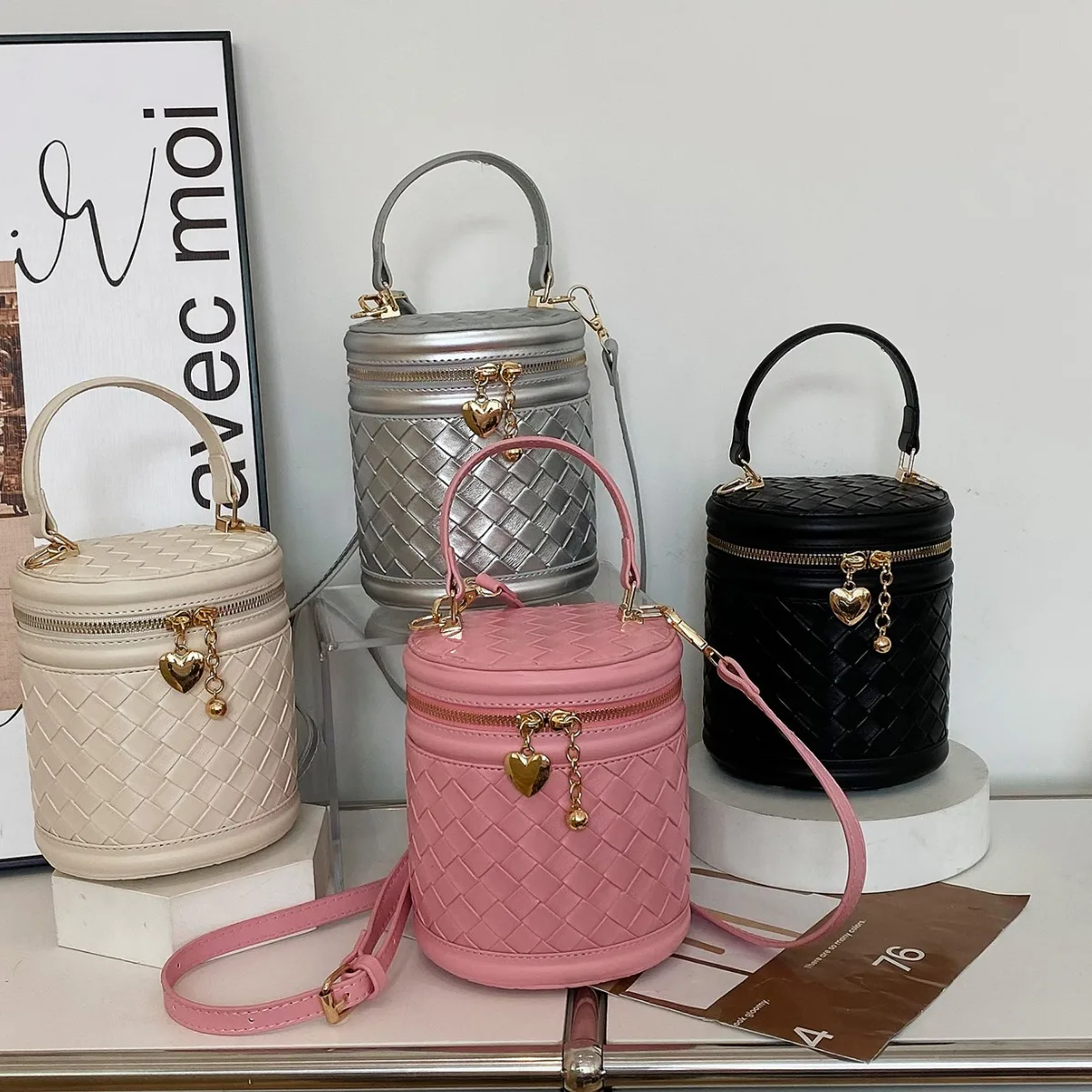 

Сумка-ведро Paris Fashion Week, водонепроницаемая сумка через плечо из веганской кожи с серийной пластиной и мешком для пыли