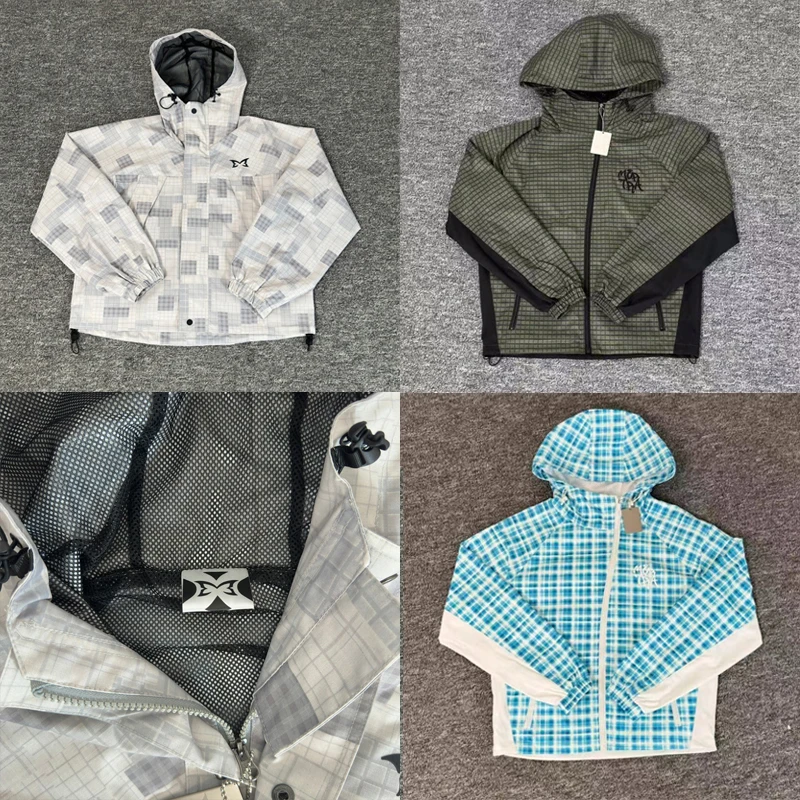 

Streetwear Brand MERTRA Jacket Fashionable Plaid Print Zipper Outerwear High-quality Casual Hooded Windbreaker Mertra Jackets