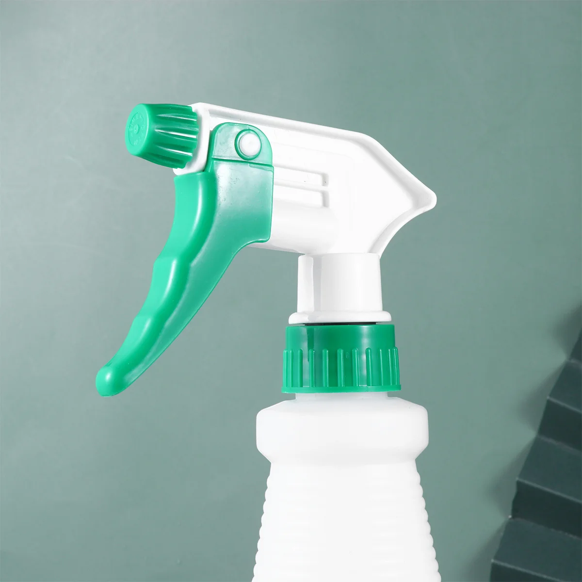 

8Pcs Sprayer Small Plastic Spray Bottles Leakproof Lightweight for Hair Body Essential Oil Plant Watering Accessories