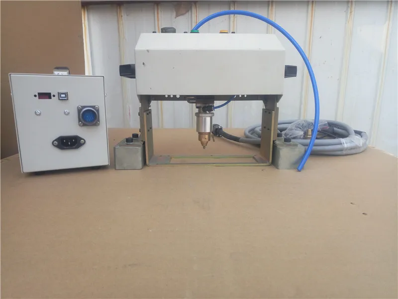 Industrial Portable Hand Held Engraving Machine Automatically CNC Date Time Stamp Machine 140*40mm