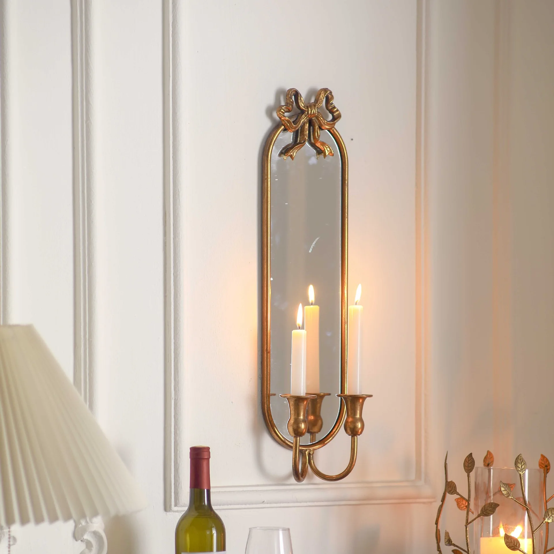 American Retro Wall Mirror Medieval Wrought Iron Vanity Mirror Multi-functional Wall-mounted Candlestick Home Ornament