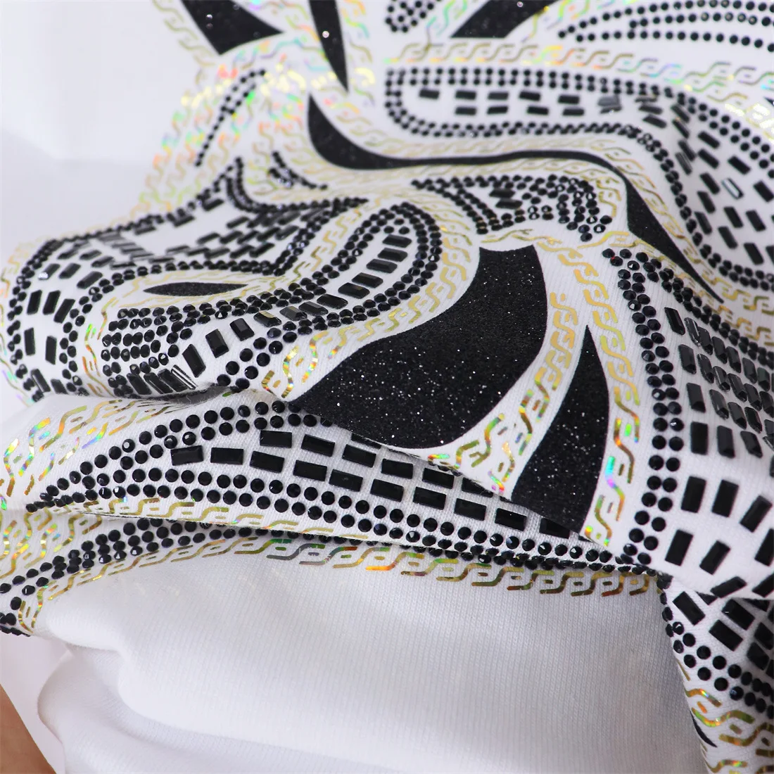 Trendy Rhinestone Stylish High Street Loose Tops Men Women 2026 Spring Summer New Short Sleeve T-Shirts Stylish Personality Tees