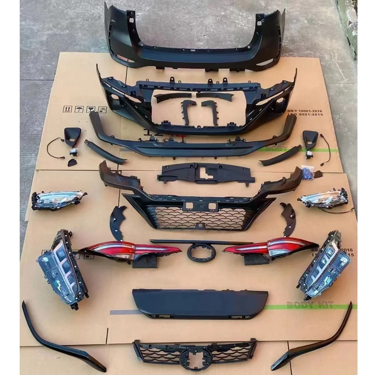 

Car Accessories Auto Parts Bumpers Body Kits for toyota Fortuner 2016-2019 Upgrade 2021 Front Assembly Look Rear Look