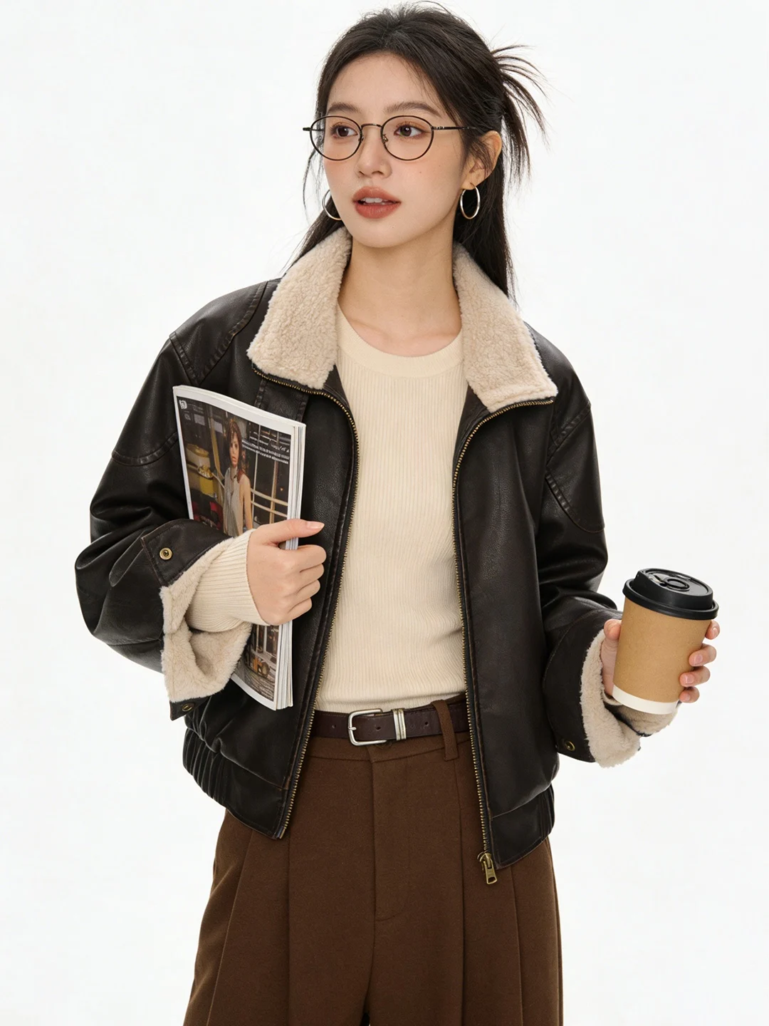 Ele PU-Lederjacke im Motorradstil für Damen, verdickt, warm, locker, kurzer Mantel aus Baumwollmischung mit Reißverschluss und Kragen