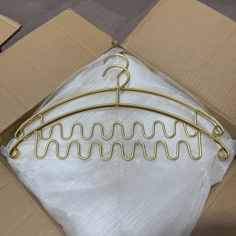 

Wave Shape Multi Functional Clothes Hangers Space Saving Non Slip for Camisoles Underwear Pants Closet Organizer Clothing Rack