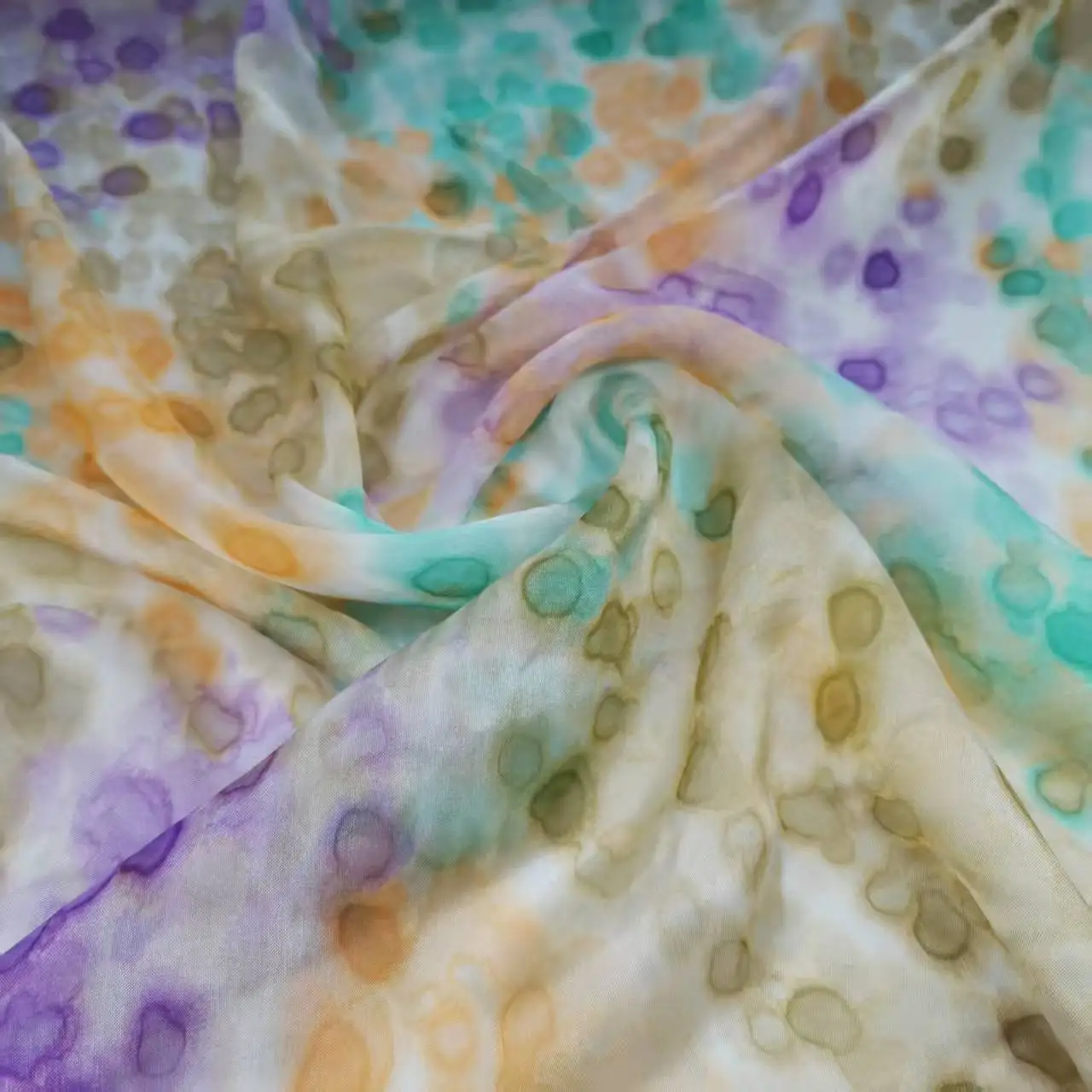 Pure Silk Chiffon Colorful Ombre Fabric Width 135cm Soft 6mm Dress Scarf DIY Sewing Material