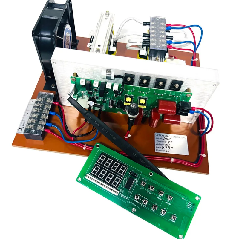 600W 28KHz tot 40KHz Verstelbare Frequentie Ultrasone Generator Kits Voor Commerciële Vaatwasser Servies Reinigingsmachine