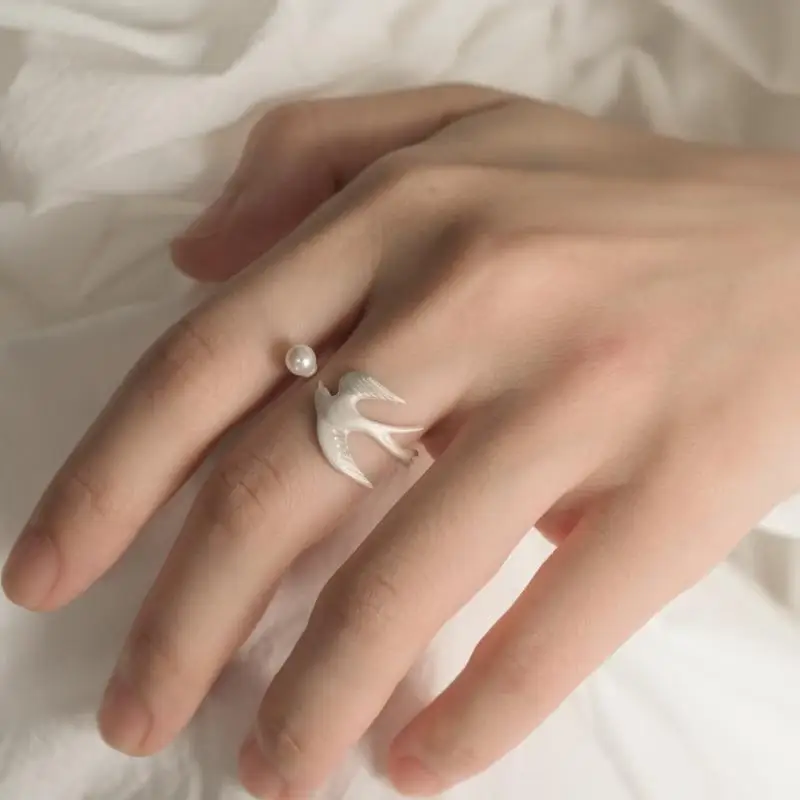 Minimalist Adjustable Pearl Open Ring with Flying Bird Design for Women Promise Ring Special Occasion Gift