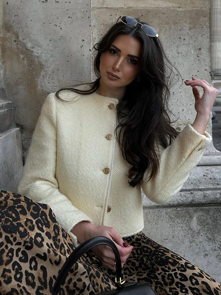 

Elegant Solid Color Women’s Coat O-neck Long Sleeve Short Coats Women Slim Fit Vintage Autumn Coats Fashion Casual Female Jacket