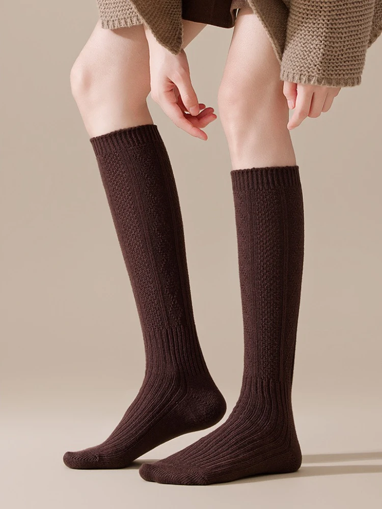 الخريف والشتاء جوارب جديدة النساء بلون محبوك محكم الجوارب سميكة الجوارب الدافئة العجل