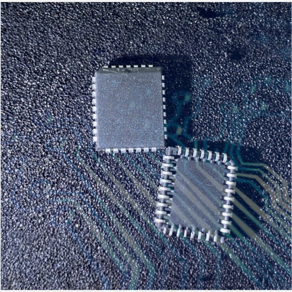 1-50PCS 1253DJ MCP1253T-ADJI/MS MCP1253 X9258US X9258USZI LM1117T-5.0 LM1117-5.0 5V AT27C010-12JC AT27C010
