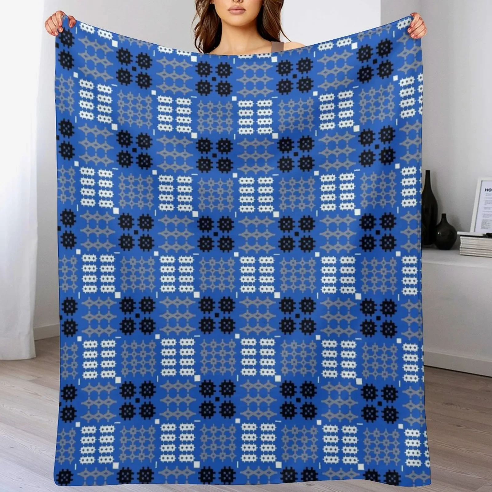 Welsh Tapestry Pattern, Carthen Cymraeg, Cymreig (blue) Throw Blanket Men's Soft Warm Throw Blanket for Couch