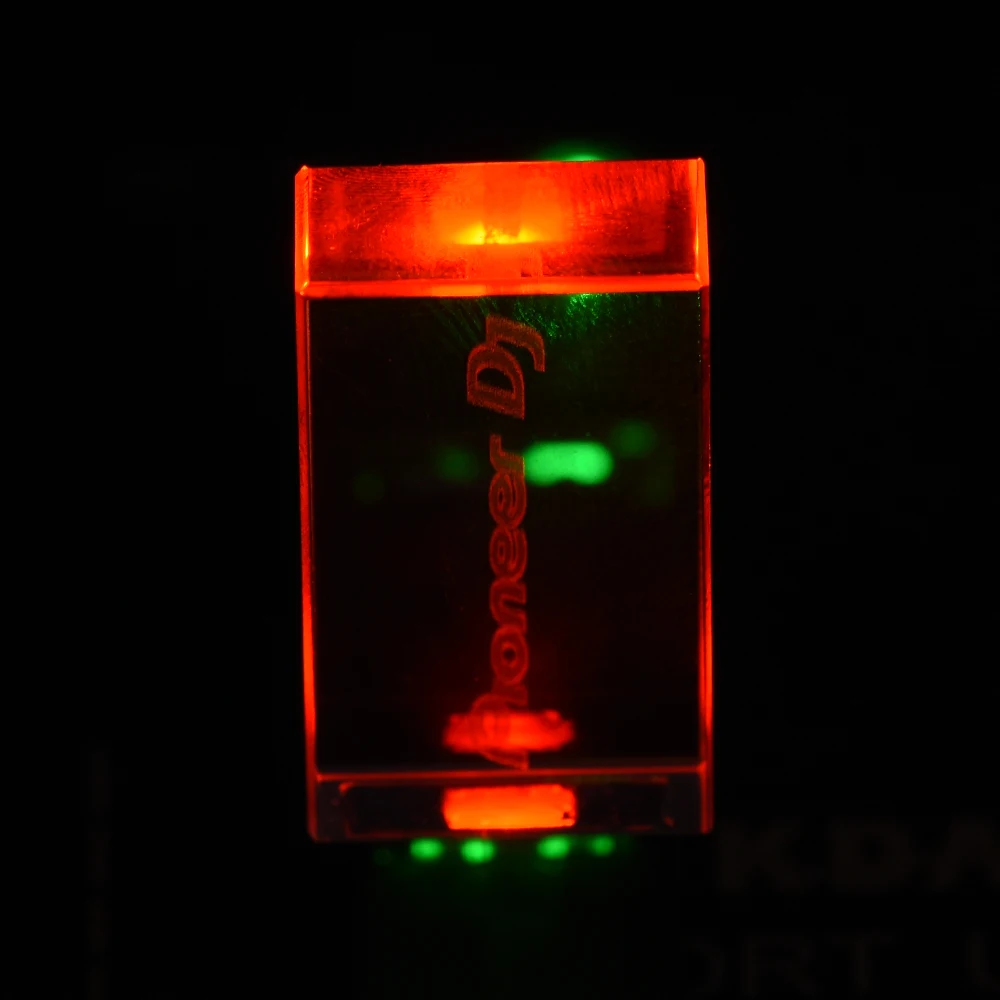 محرك أقراص فلاش USB LED ملون 128GB شعار مخصص عالية السرعة الكتابة ذاكرة القراءة عصا ضوء بايونير DJ قسط بندريف 64GB