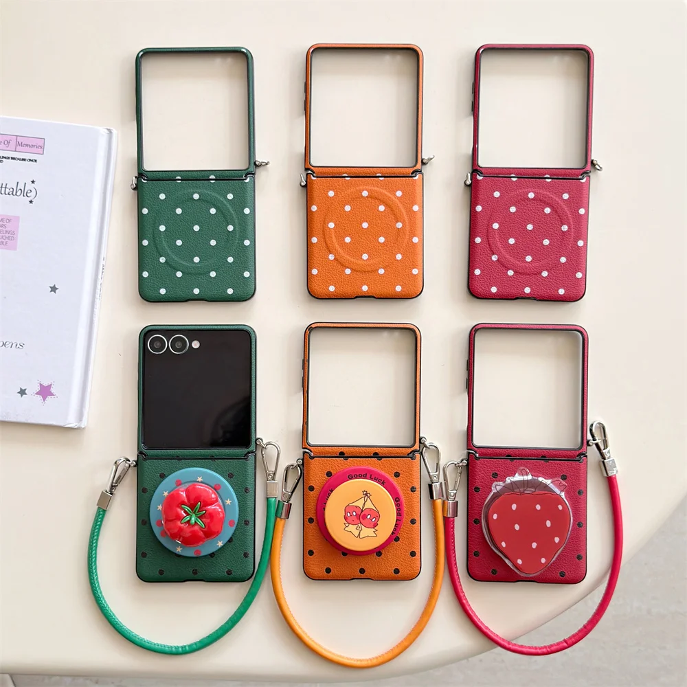

INS Simple Polka Dot Cute Strawberry Magnetic Stand Phone Case for Samsung Galaxy Z Flip5 4 Cases Flip6 7FE Flip7 6 Cover Fundas