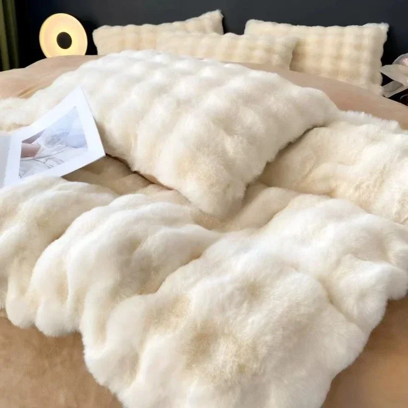 200x230cm Winter Plush Four Piece Set Thick Double-sided Plush Warm Duvet Cover Soft and Comfortable Bed Cover Pillowcase Sheet