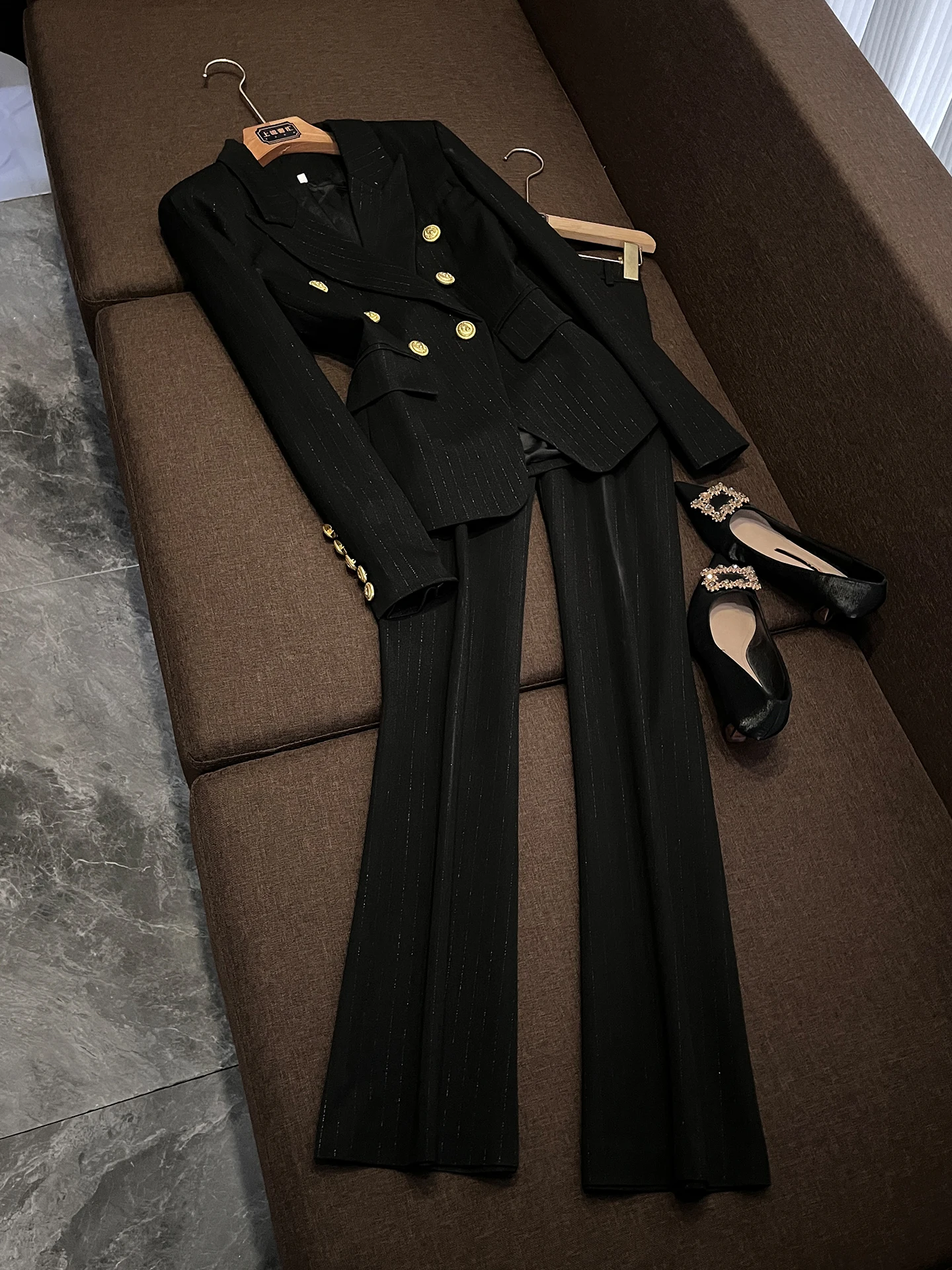 

Spring 2026 Profional Slim Fit Two-Piece Suit for Women Student Interview Striped Pants Micro Flared Corporate Wear