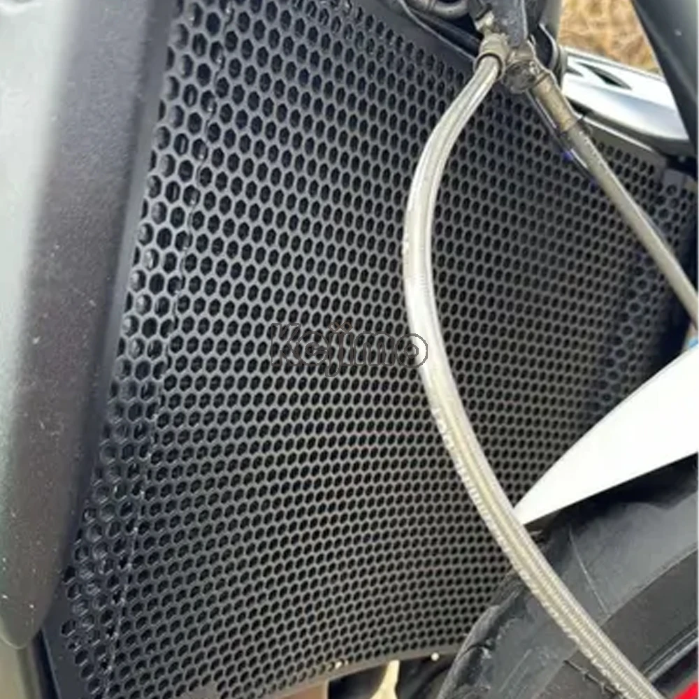 

Radiator Guard For Street Triple R Street Triple S 765S 765R 765RS 765 R 2017 2018 2019 Motorcycle Radiator Grille Guards Cover