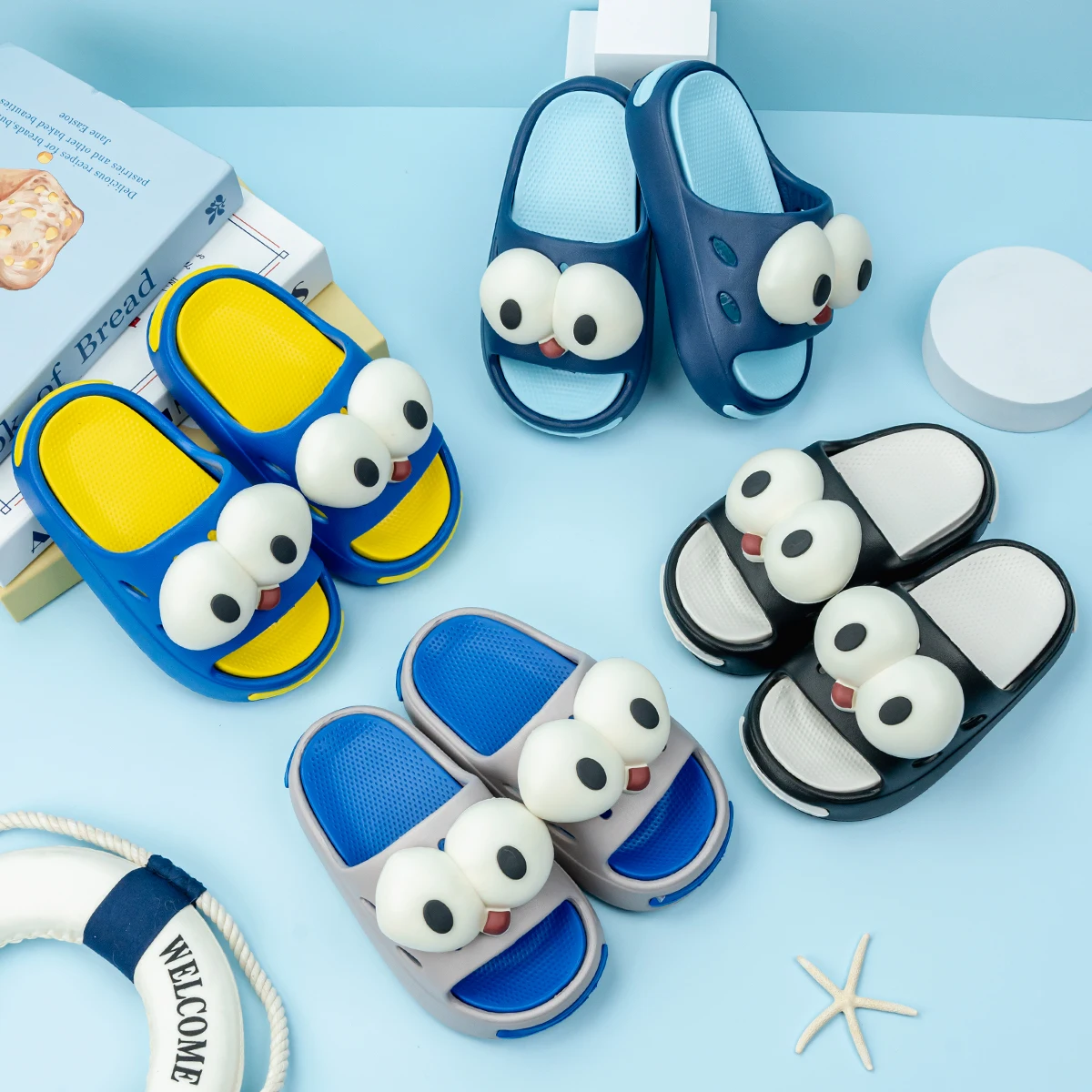

New Trendy Cartoon Big-Eyed Versatile Eva Slippers for Boys and Girls, Fashionable Dual-Color Soft-Soled Non-Slip Sandals 831
