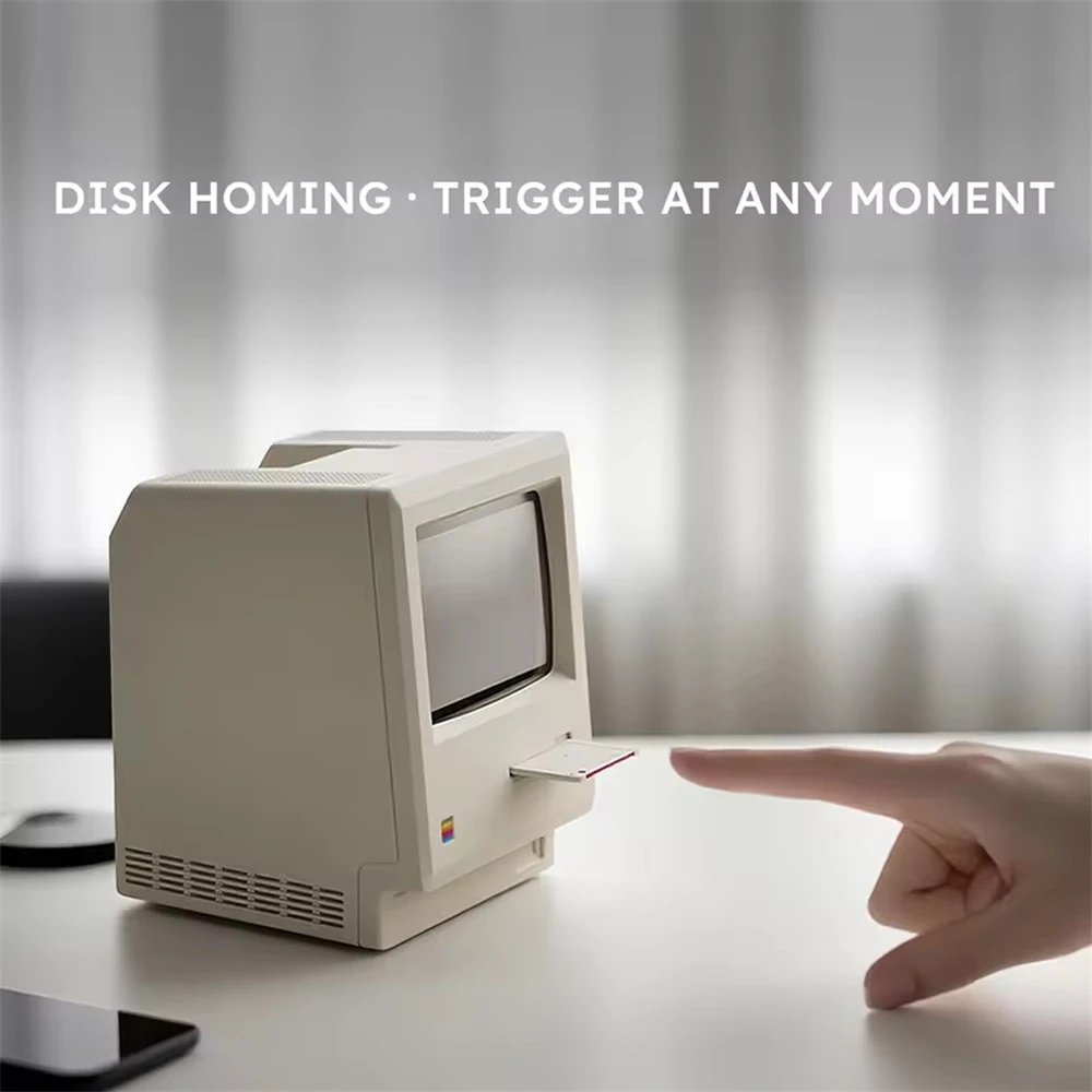 

Ретро-будильник Roreta Maclock Macintosh: классический настольный декор с цифровым дизайном часов