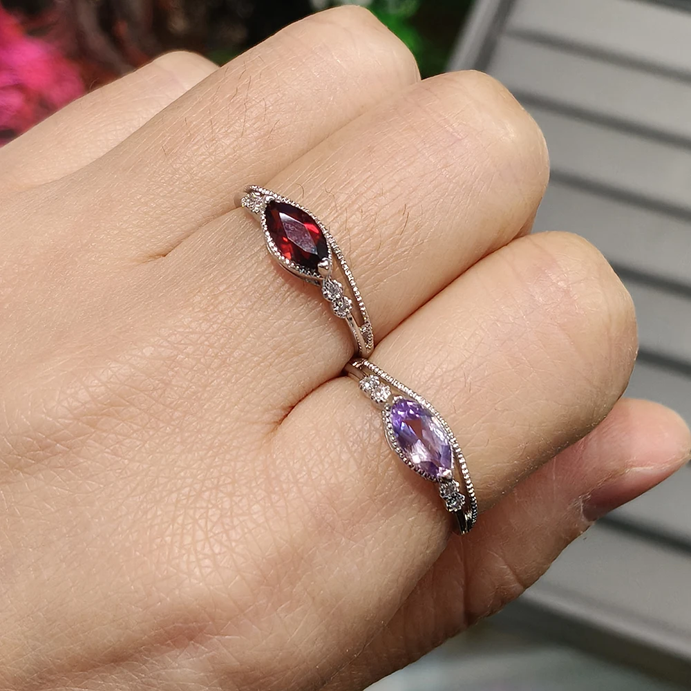 100% natural garnet gem four-pointed star ring, suitable for women adjustable copper-plated silver ring, for parties and gifts