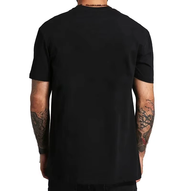 A men's short sleeved T-shirt made of pure cotton with a CLINT EASTWOOD pattern printed on it,regular style,fashionabl oversized