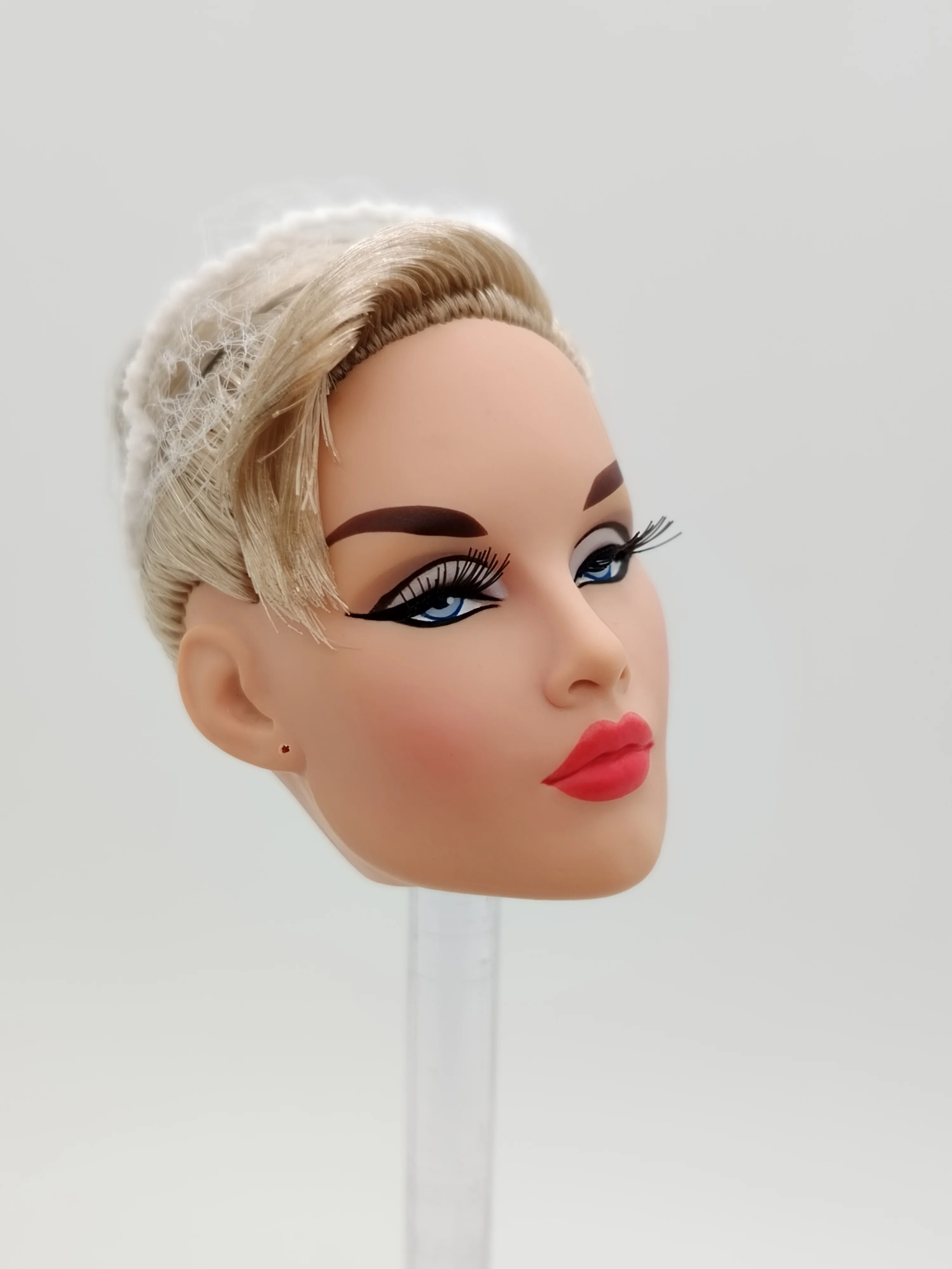Fashion Royalty 1/6 Scale East 59th The Art Of Versatility Evelyn Weaverton Blush Skin Doll Head