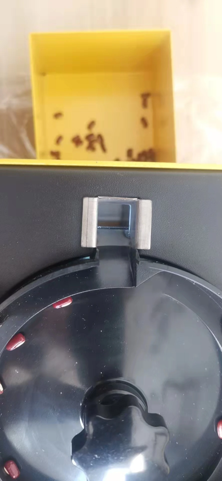 Automatic Grain Seed Counter Sly Price Counting Machine Small Tablet Pill Counting Machine