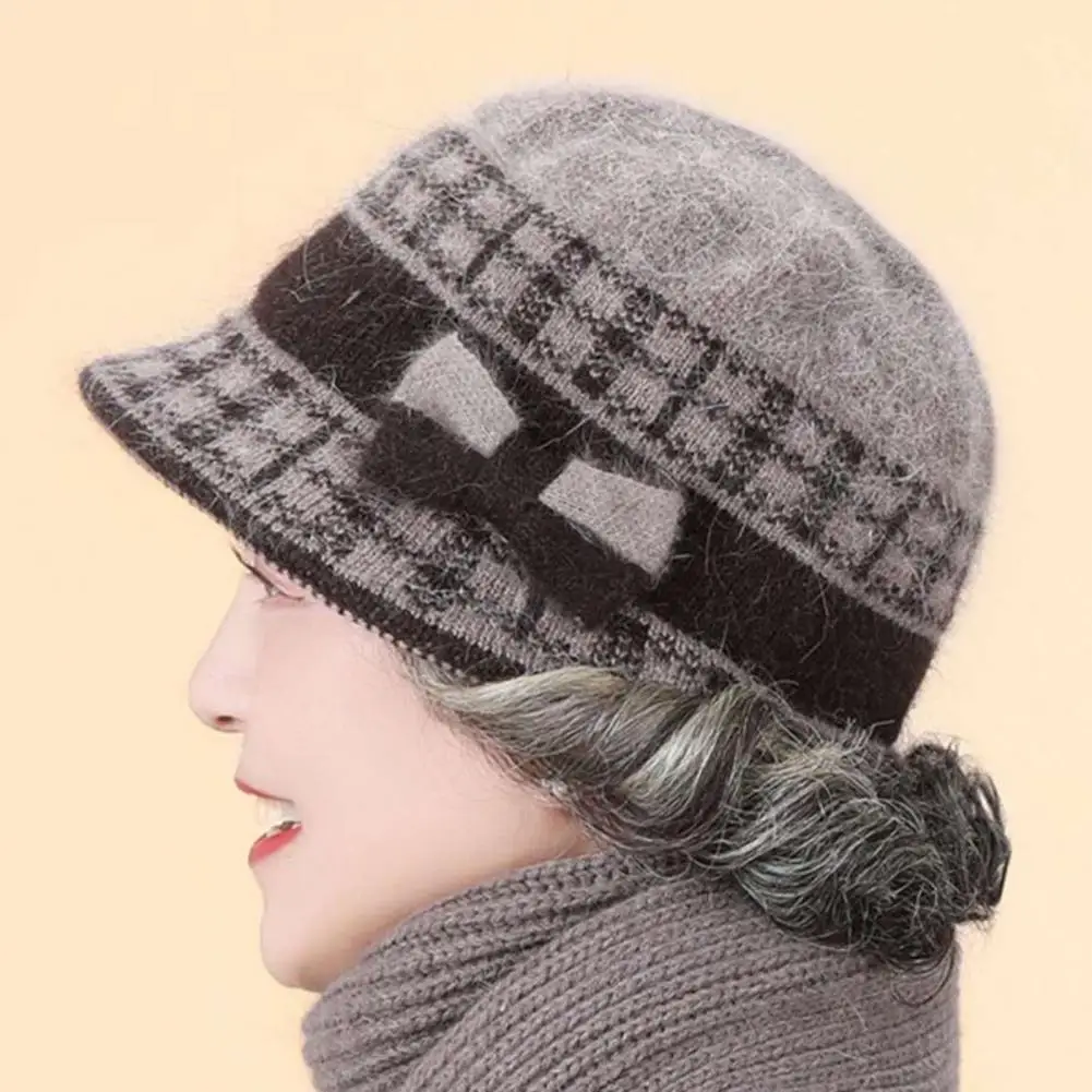 Versatile Winter Accessory Ladies Bucket Hat Ladies Winter Bucket Hat with Bow Fleece Lined Plaid Cloche Hat Warm Knit for Women